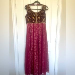 Velvet and lace shirt kameez dress, maroon, size Small